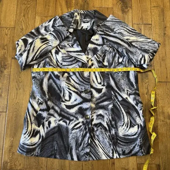 Susan Graver Animal Print Trench Coat Black and White Belt Included Size XL - Picture 4 of 6